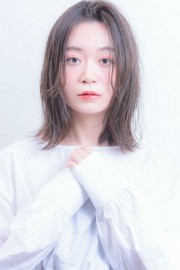 ナチュラルなストレートミディアム