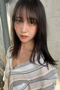 アッシュベージュのミディアム セミロング ヘアスタイル 自由が丘の美容室ヘッドスパサロンlaco ラコ